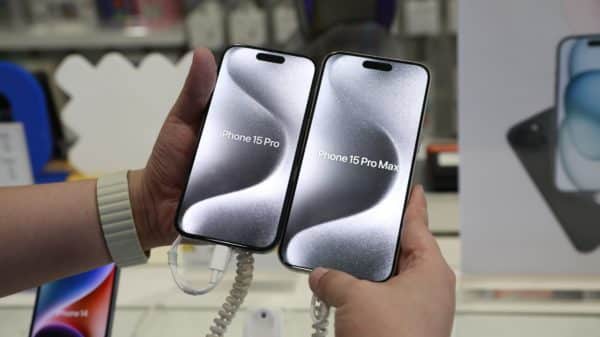 Apple tvrdi da softverski bug i određene aplikacije uzrokuju pregrijavanje iPhonea