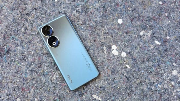 Honor 90